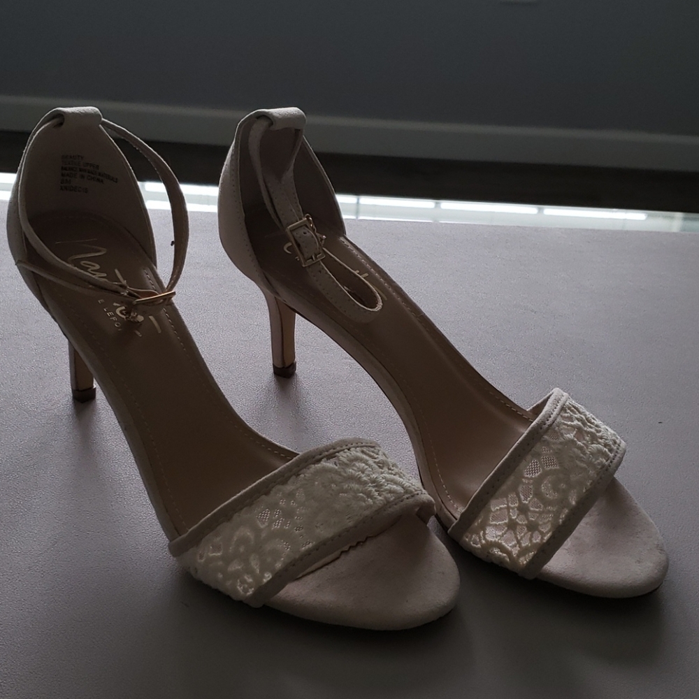 Nanette Women's Beauty shoes in ivory.  Sz8